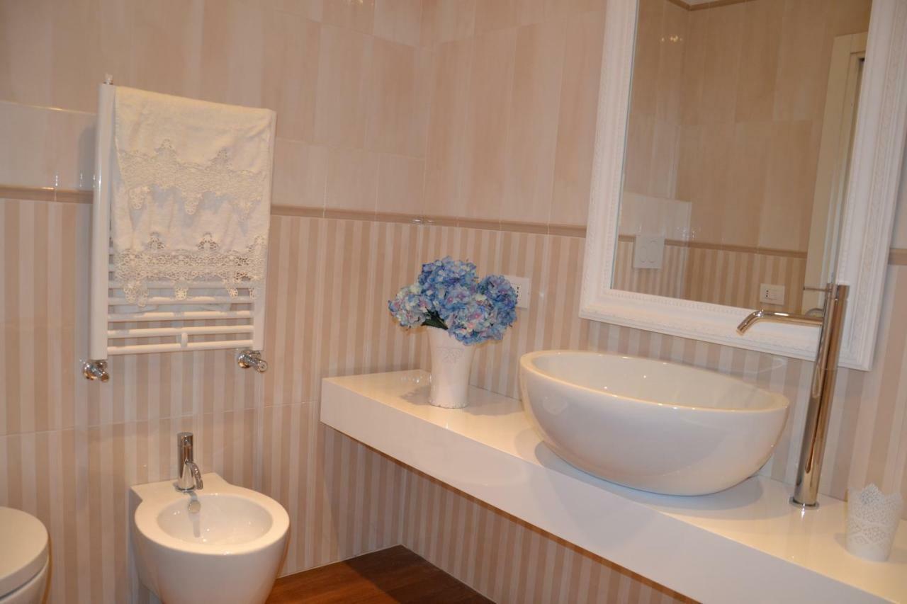 Porto Nuovo Holiday Home Монополи Экстерьер фото